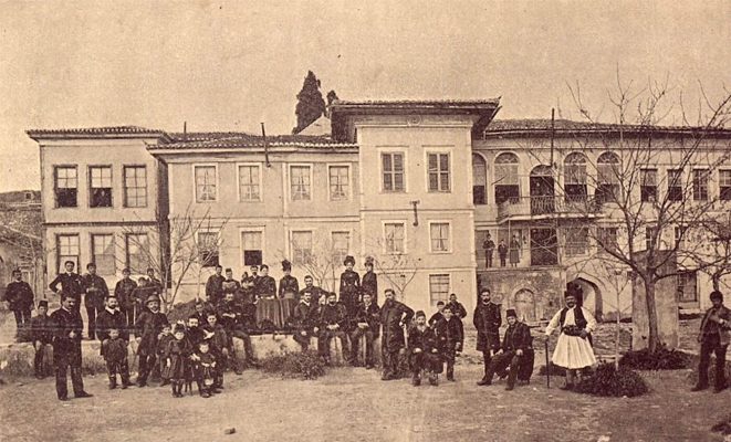 Егзархиската машка гимназија „Св. Кирил и Методиј“ во Солун каде се одржал Солунскиот конгрес